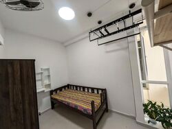 Lakepoint Condominium (D22), Condominium #567696641